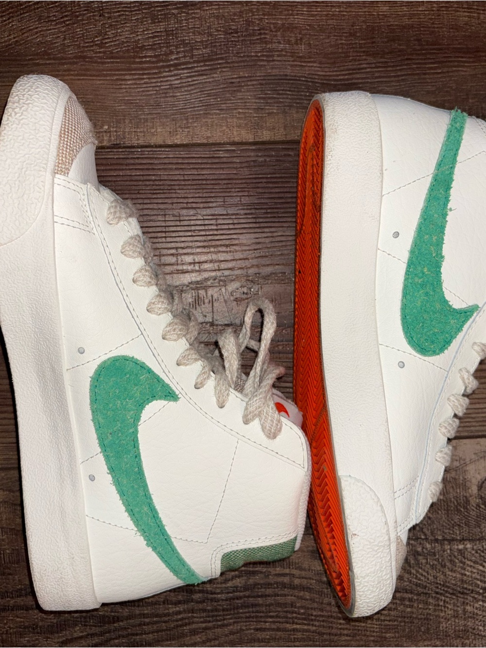 Nike Blazer Mid '77 Vintage Sail Stadium Green FD0759-133 GS Size 6.5Y Woman’s 8 - Picture 4 of 8